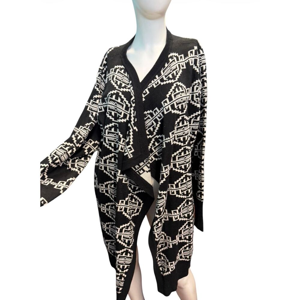 Allegra Black and White Tribal print Open Cardigan Sweater women’s Plus Size 3X - Picture 3 of 8